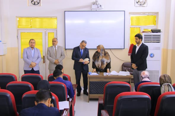 عميد كلية التقنية الصحية والطبية ورئيس اللجنة الوزارية يتفقدان سير الامتحانات التقويمية في جامعة أهل البيت (عليهم السلام)